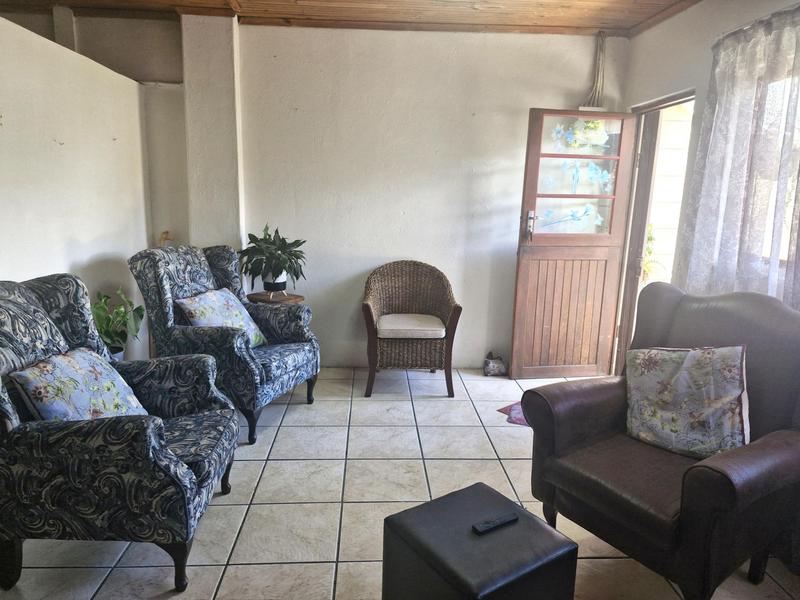 5 Bedroom Property for Sale in Glen Lilly Western Cape